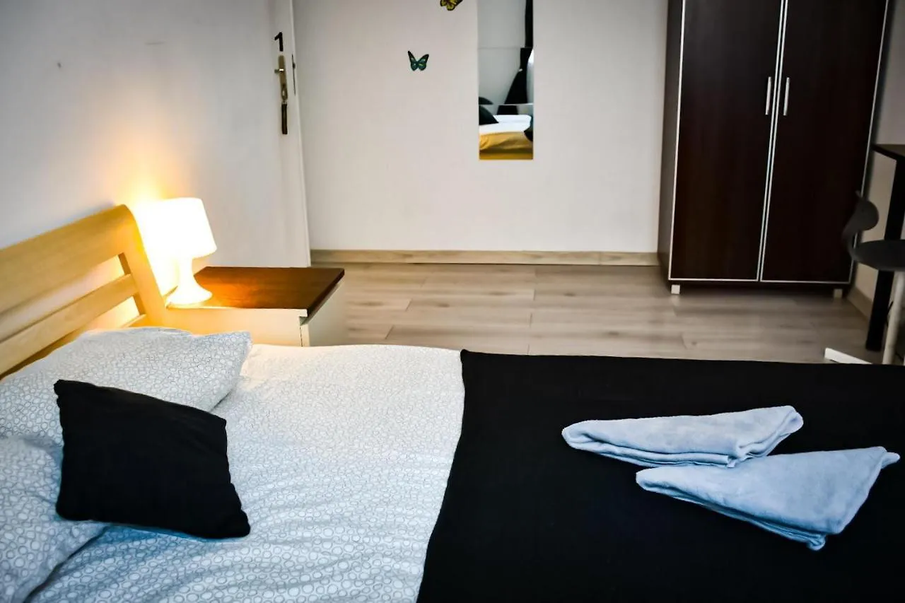 Apartment Comfortable Rooms Poznan