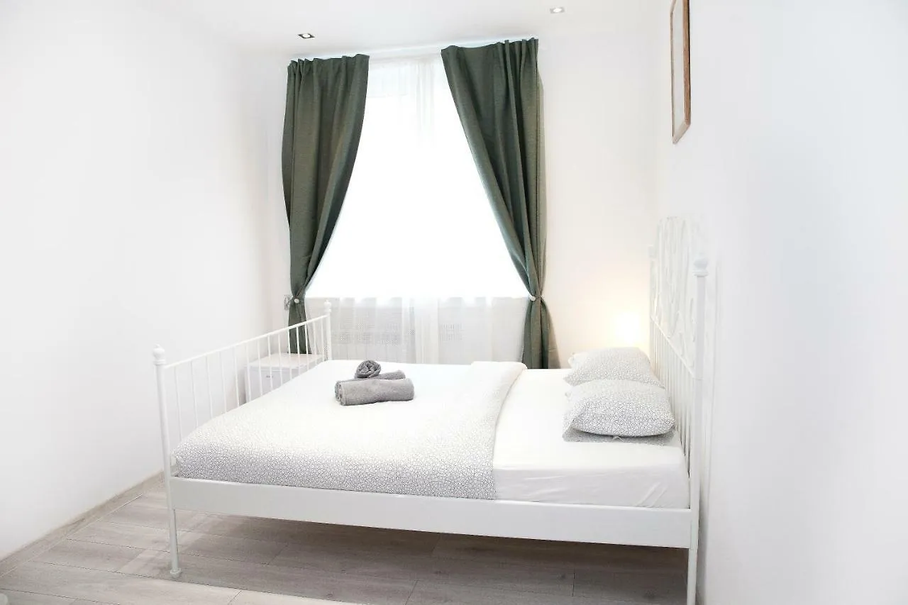 Apartment Comfortable Rooms Poznan